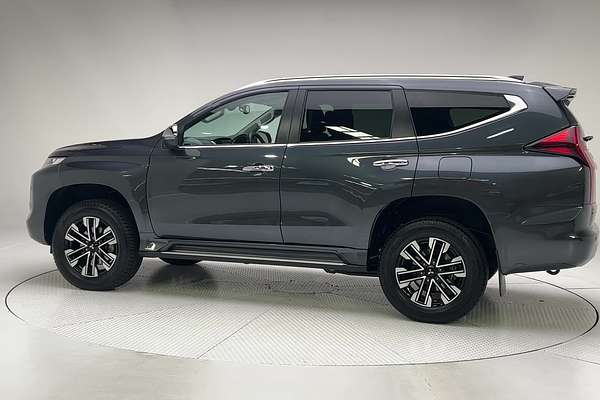 2022 Mitsubishi Pajero Sport Exceed QF