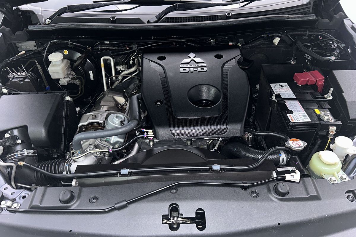 2022 Mitsubishi Pajero Sport Exceed QF