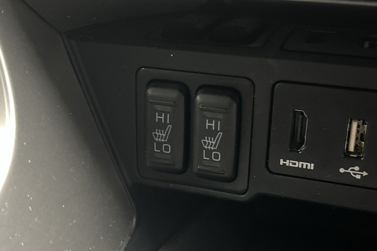 2022 Mitsubishi Pajero Sport Exceed QF