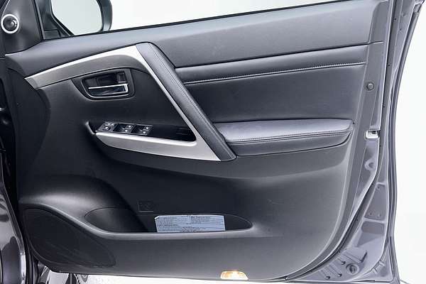 2022 Mitsubishi Pajero Sport Exceed QF