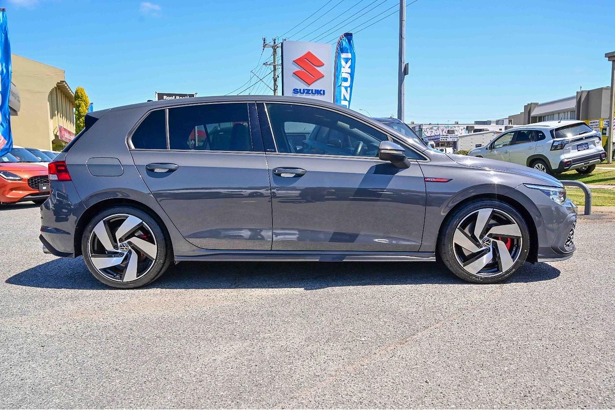 2021 Volkswagen Golf GTI 8