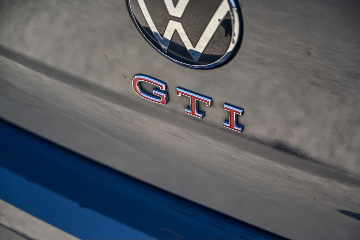2021 Volkswagen Golf GTI 8