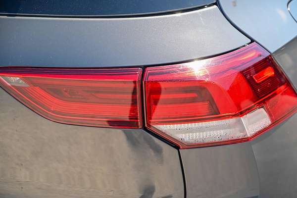 2021 Volkswagen Golf GTI 8