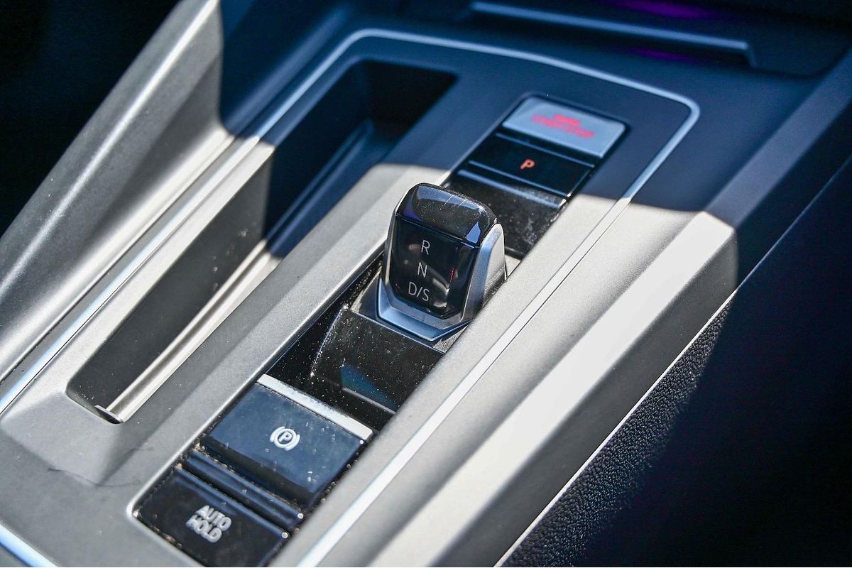 2021 Volkswagen Golf GTI 8