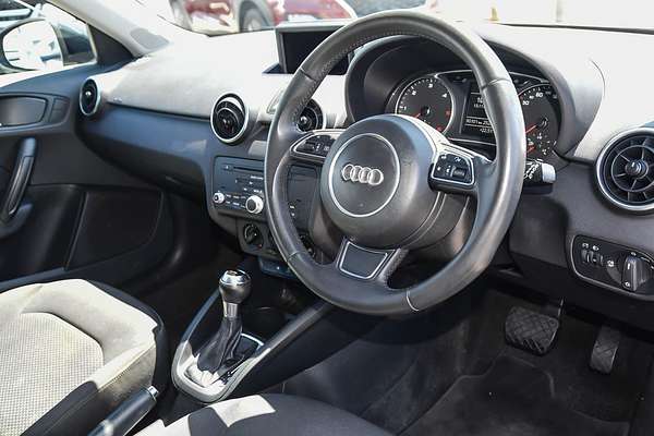 2012 Audi A1 Attraction 8X