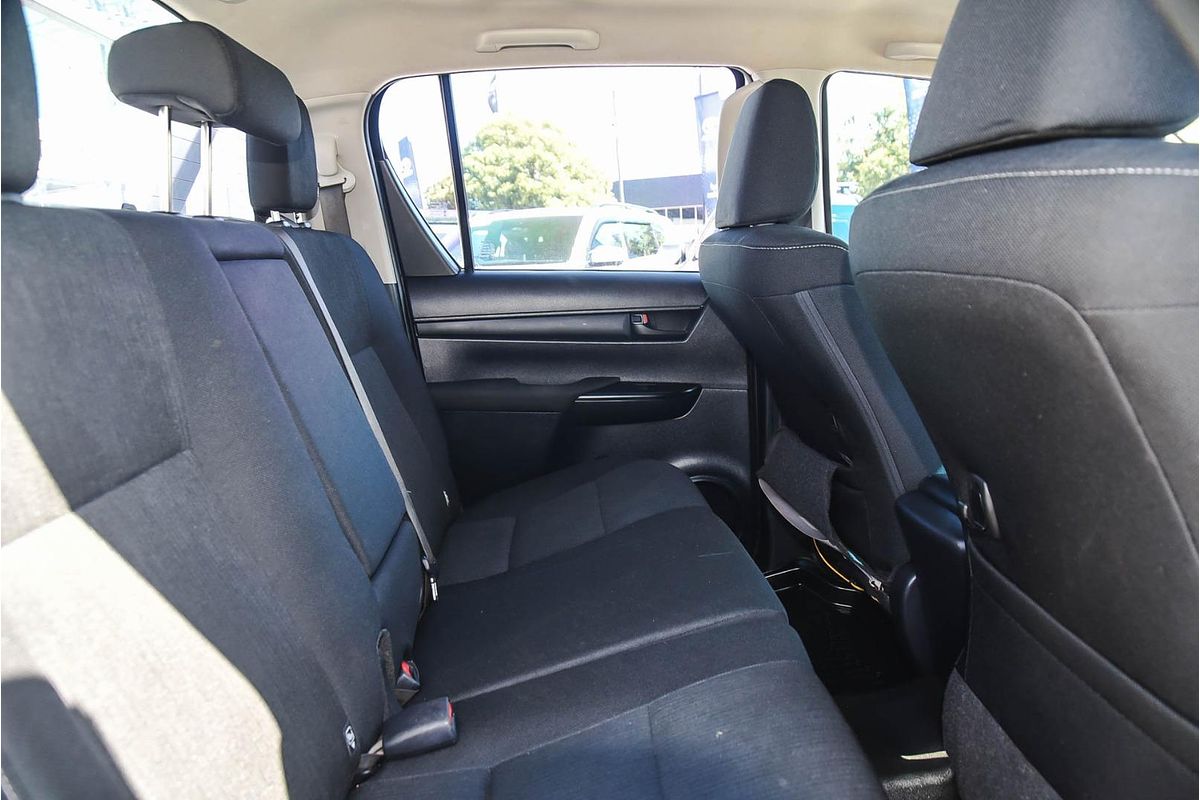 2020 Toyota Hilux SR GUN126R 4X4