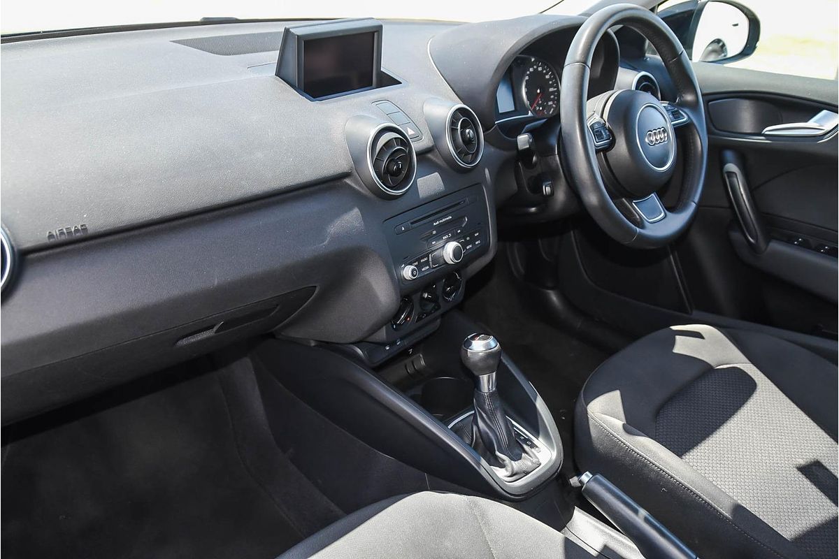 2012 Audi A1 Attraction 8X