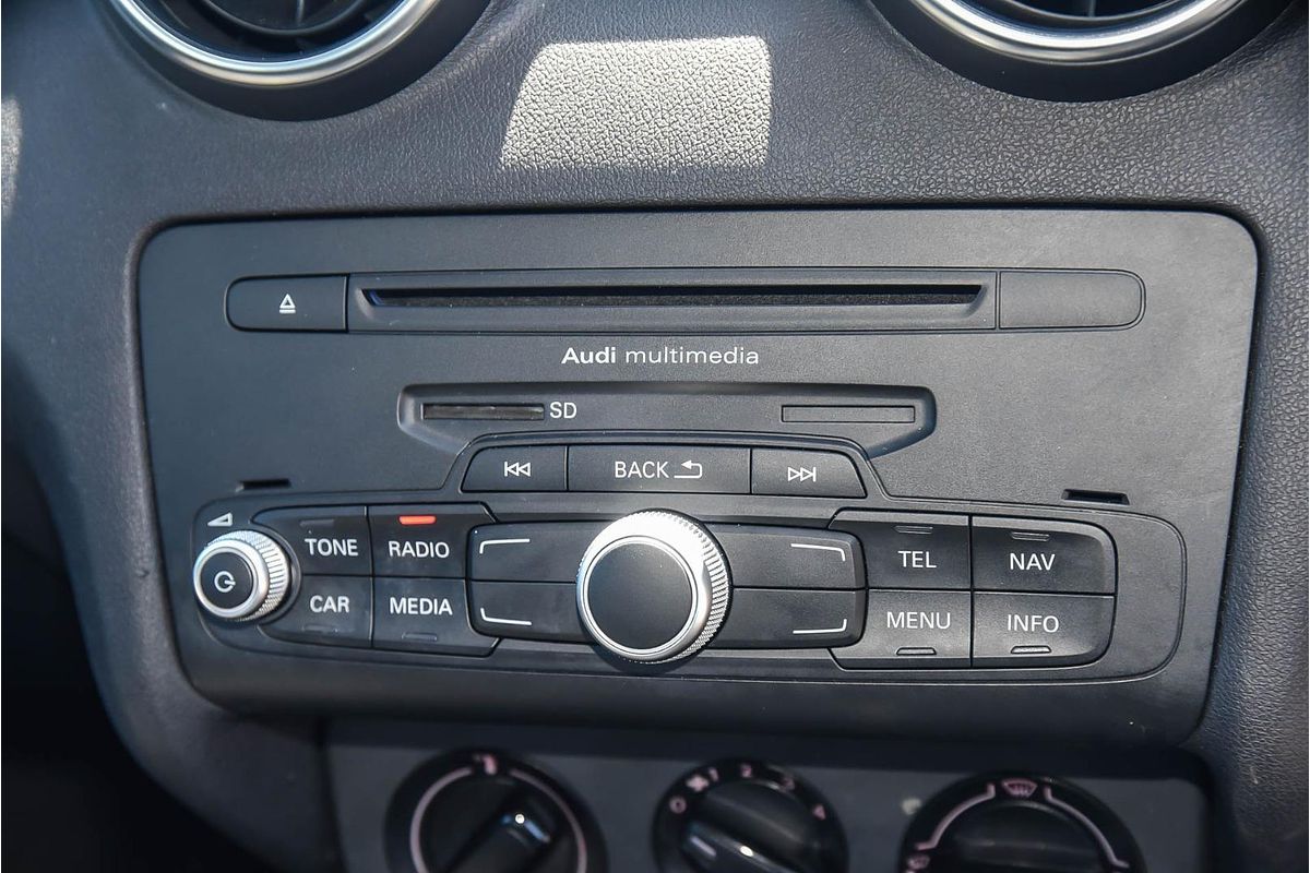 2012 Audi A1 Attraction 8X