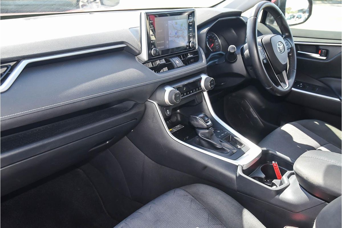 2020 Toyota RAV4 GXL MXAA52R