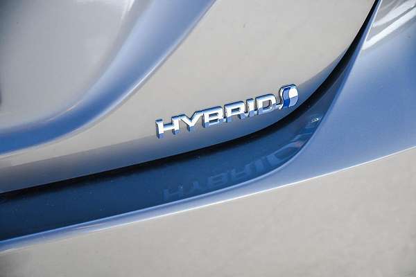 2024 Toyota Camry SL AXVH70R