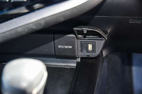 2024 Toyota Camry SL AXVH70R