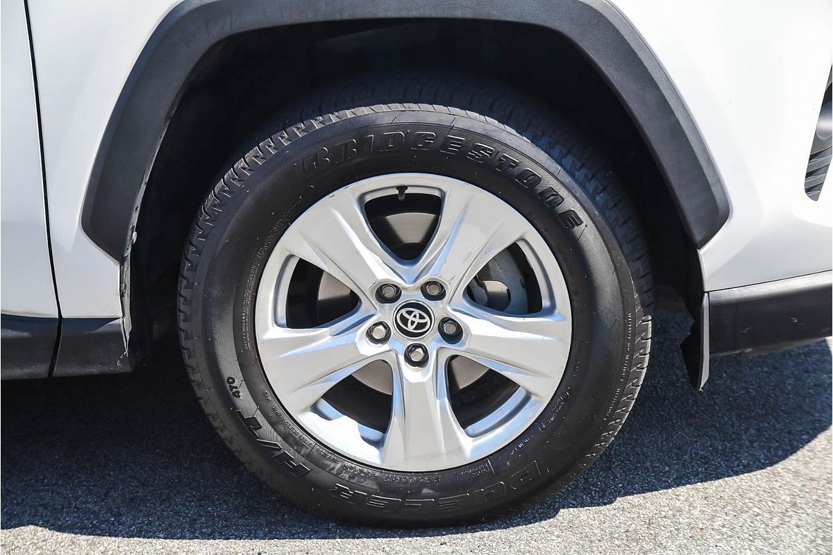 2020 Toyota RAV4 GX AXAH54R