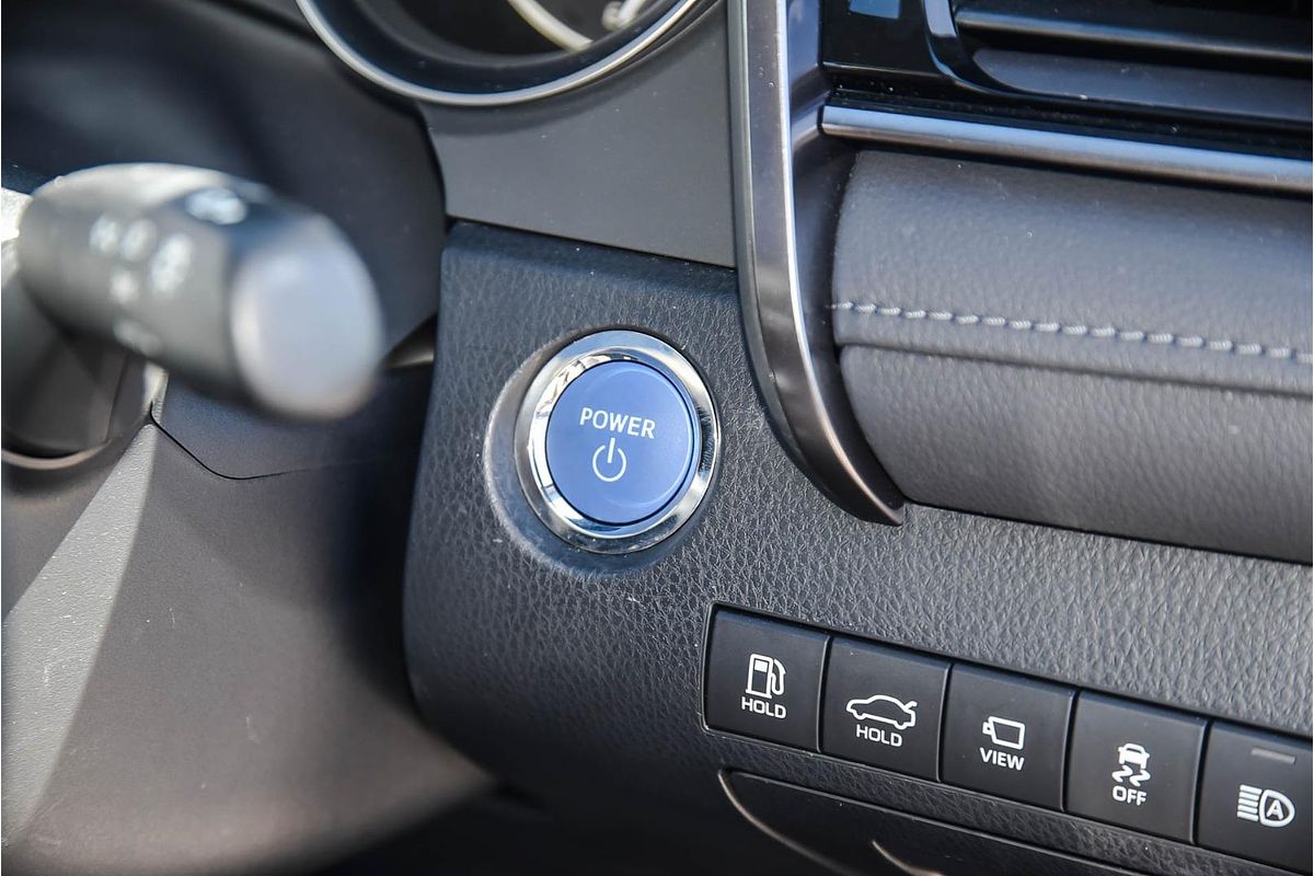 2024 Toyota Camry SL AXVH70R