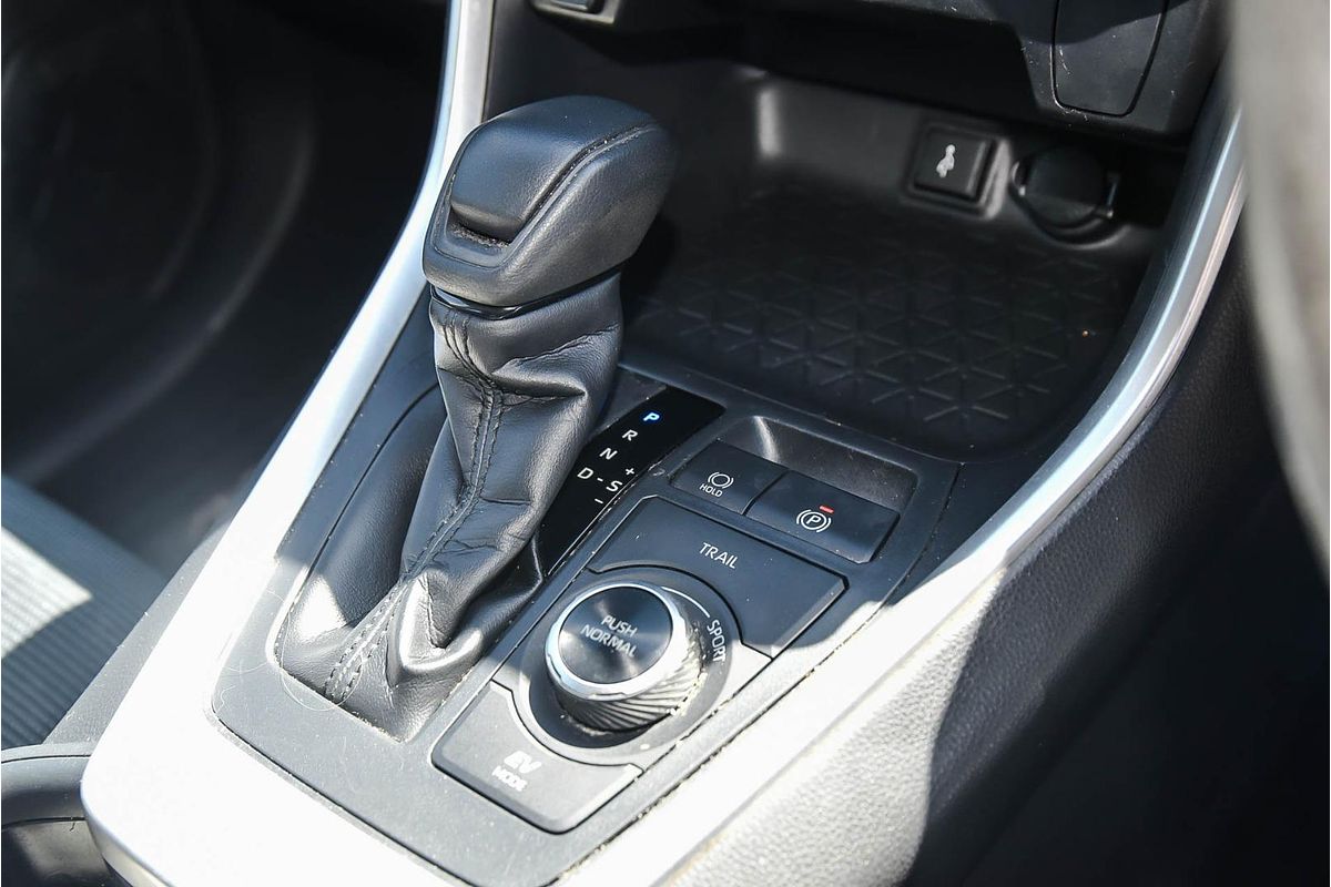 2020 Toyota RAV4 GX AXAH54R