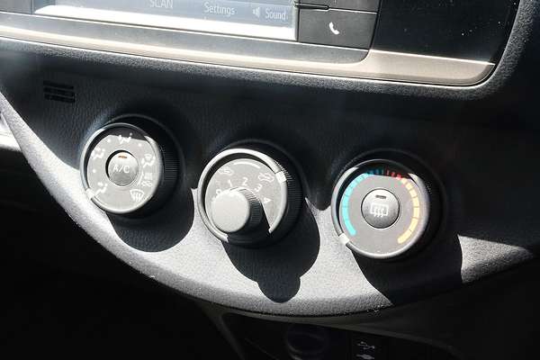 2016 Toyota Yaris Ascent NCP130R