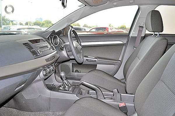 2009 Mitsubishi Lancer ES CJ