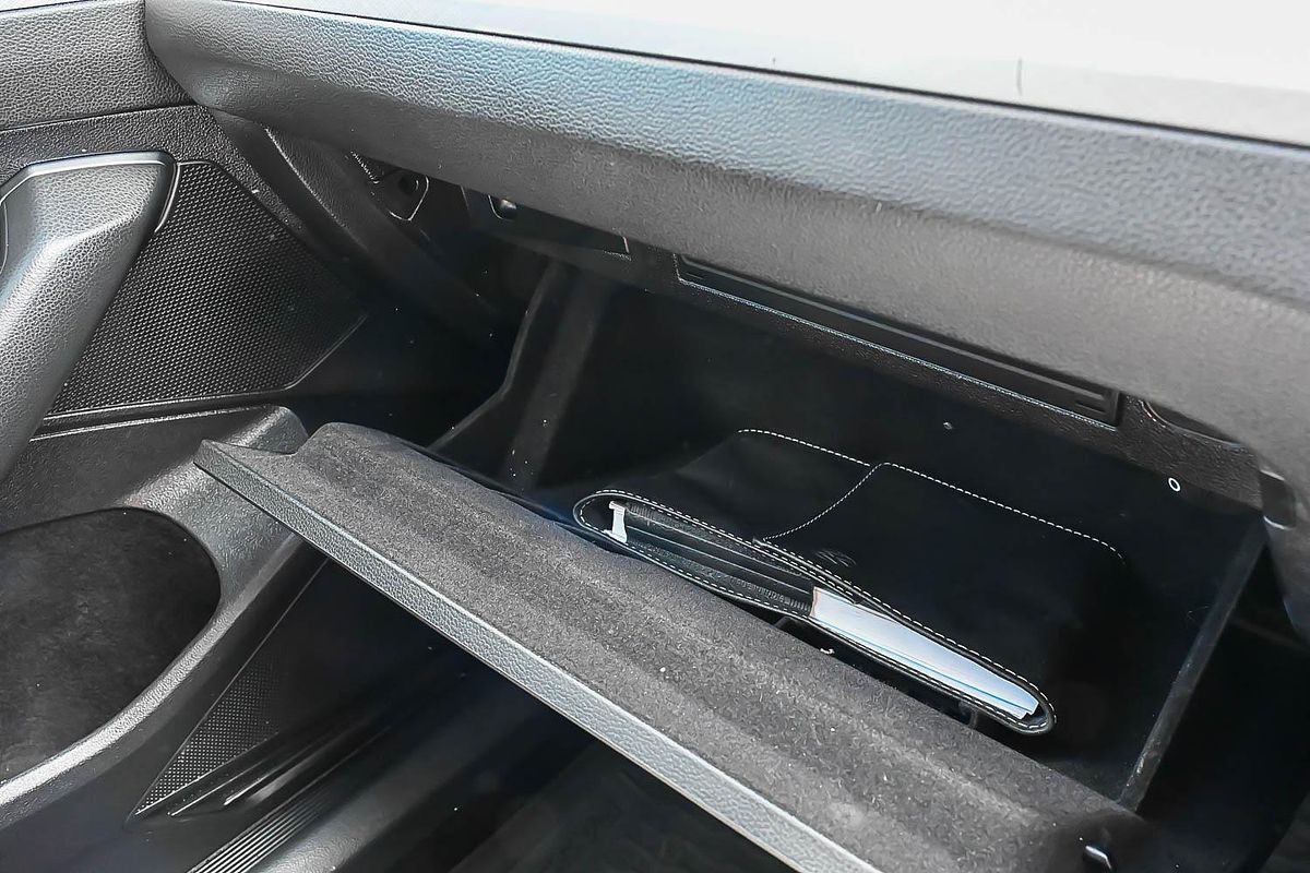 2021 Volkswagen Passat 206TSI Proline B8