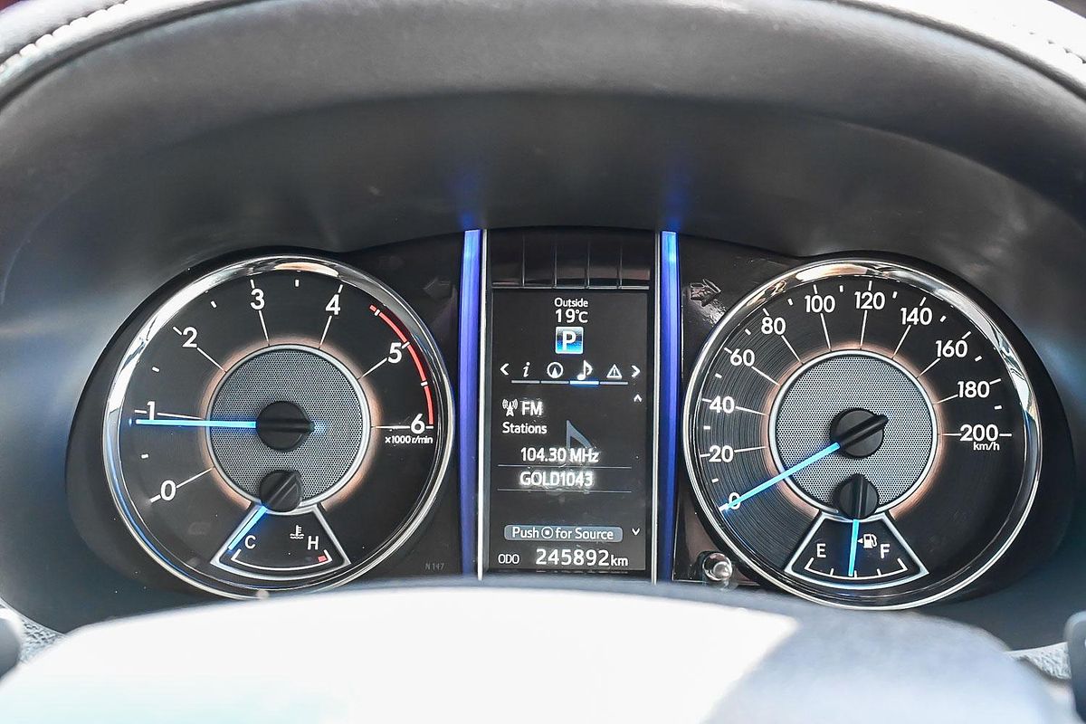 2015 Toyota Fortuner Crusade GUN156R