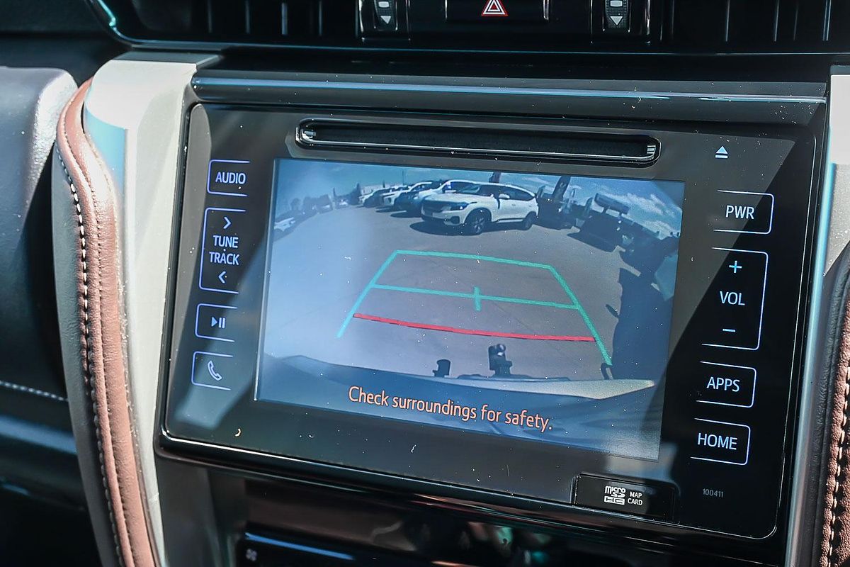 2015 Toyota Fortuner Crusade GUN156R