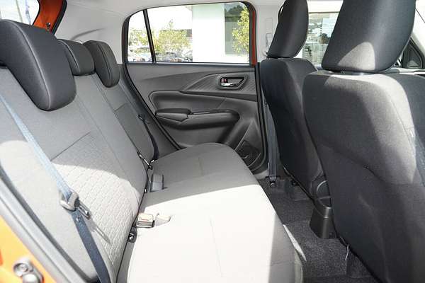 2025 Suzuki Swift Hybrid GLX UZ