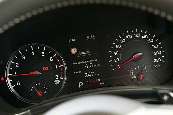 2025 Suzuki Swift Hybrid GLX UZ