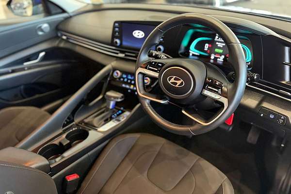 2024 Hyundai i30 Hybrid CN7.V2