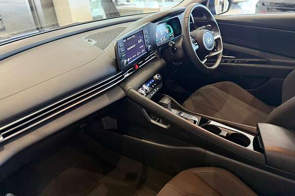 2024 Hyundai i30 Hybrid CN7.V2