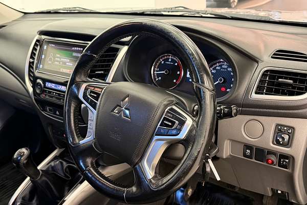 2017 Mitsubishi Triton GLS MQ 4X4