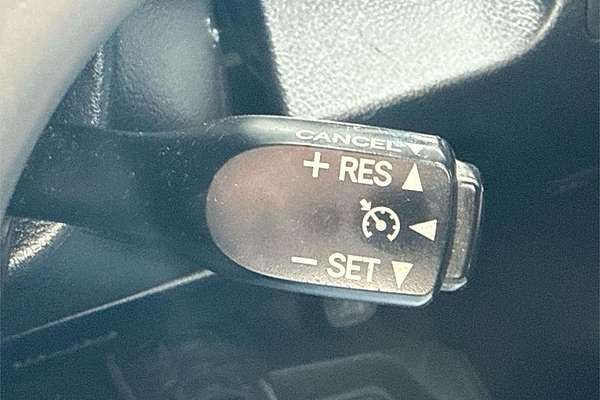 2014 Toyota Camry Hybrid H AVV50R