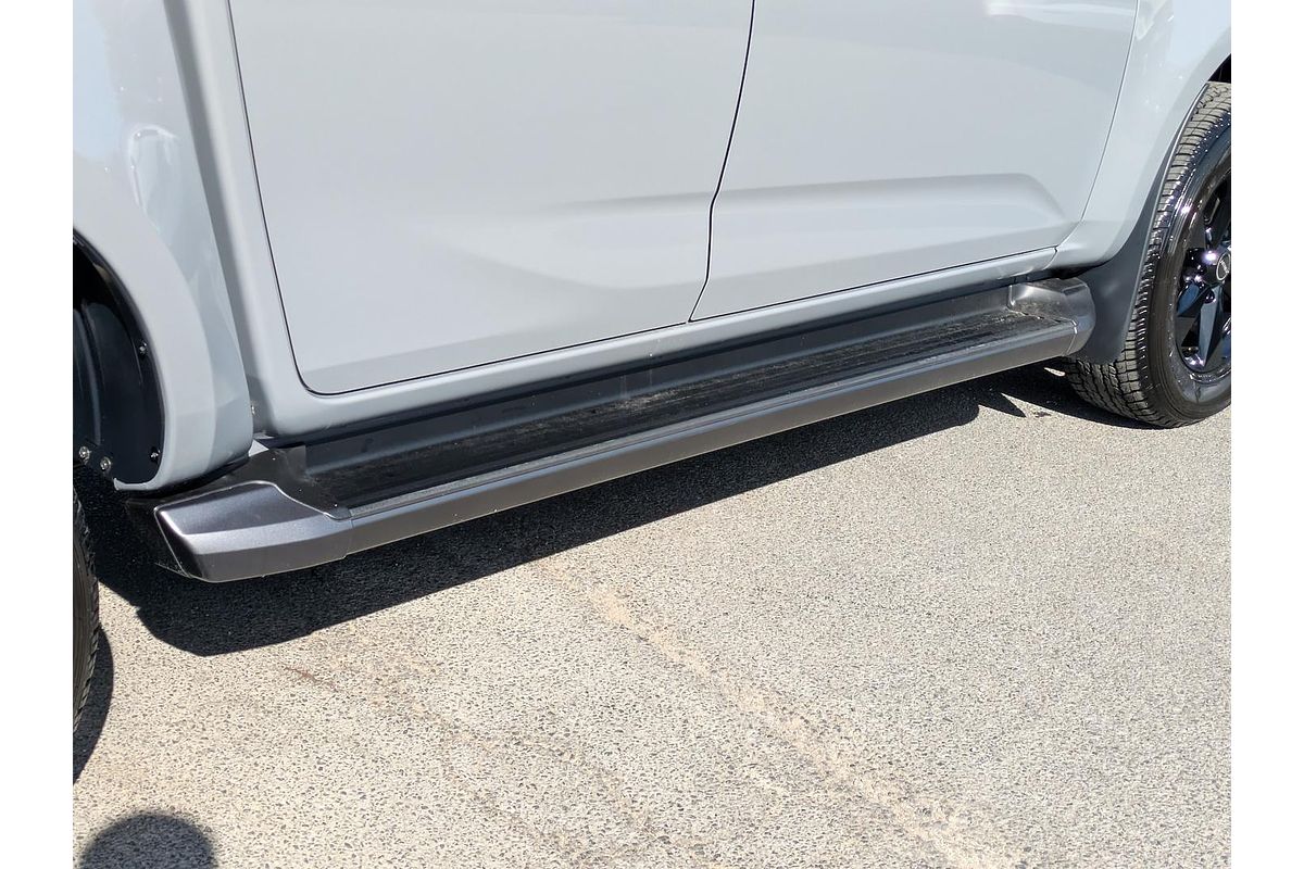 2025 Isuzu D-MAX X-RIDER 4X4