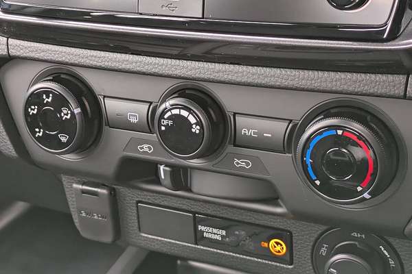 2025 Isuzu D-MAX X-RIDER 4X4