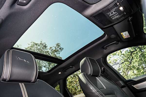 2021 Jaguar F-PACE P250 R-Dynamic S X761