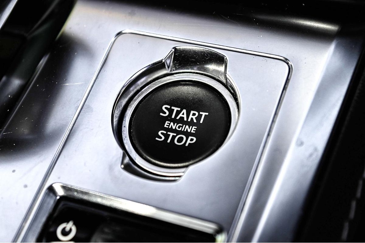 2021 Jaguar F-PACE P250 R-Dynamic S X761