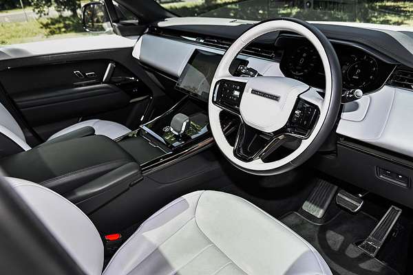 2024 Land Rover Range Rover Sport PHEV P460e Dynamic HSE L461