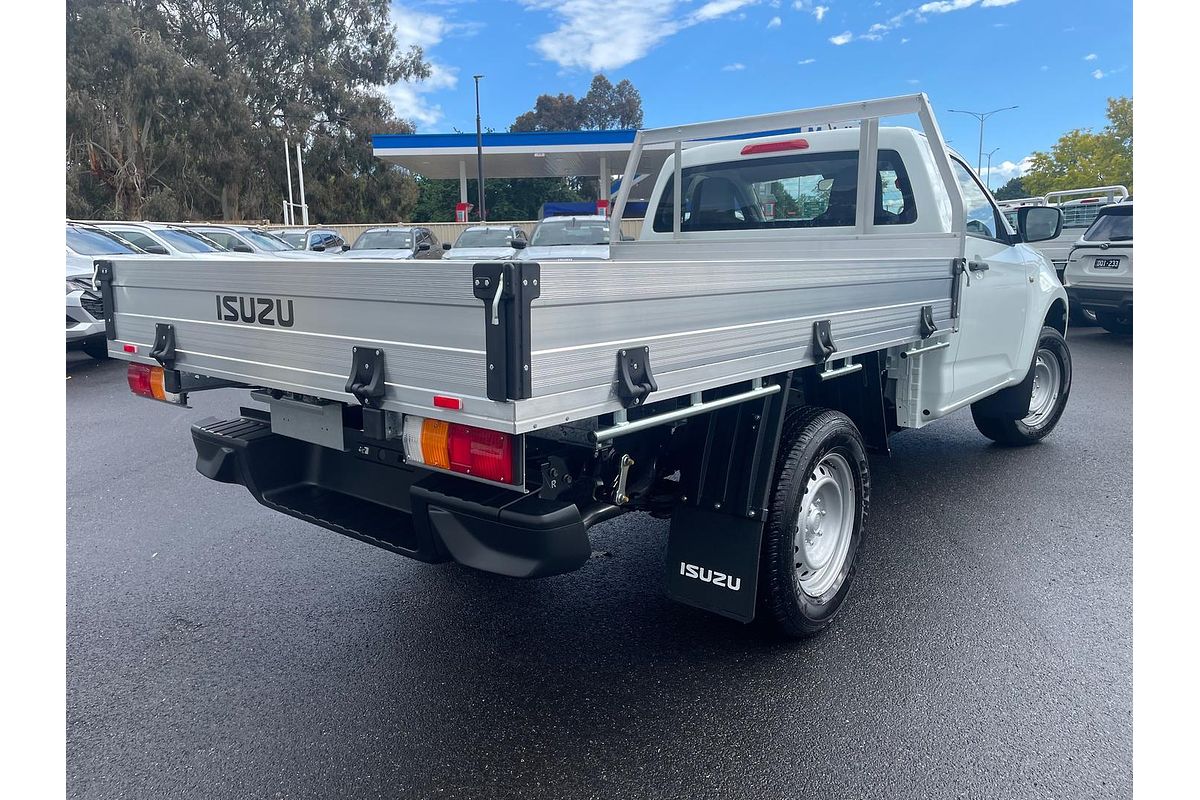 2025 Isuzu D-MAX SX High Ride Rear Wheel Drive