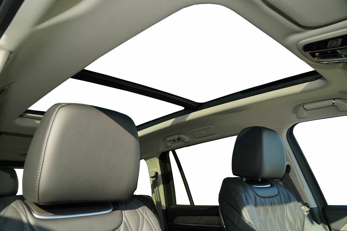 2025 GWM Tank 500 Vanta Hybrid P03