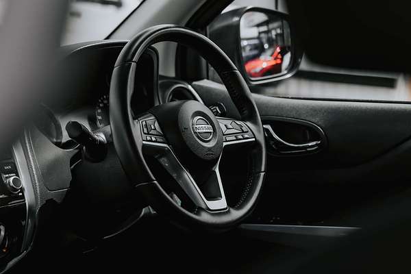 2023 Nissan Navara ST D23 4X4