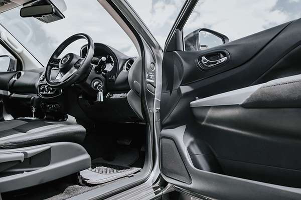 2023 Nissan Navara ST D23 4X4