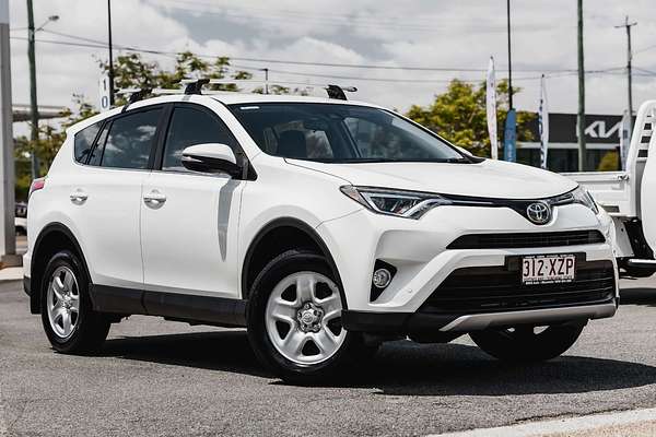 2018 Toyota RAV4 GX ASA44R