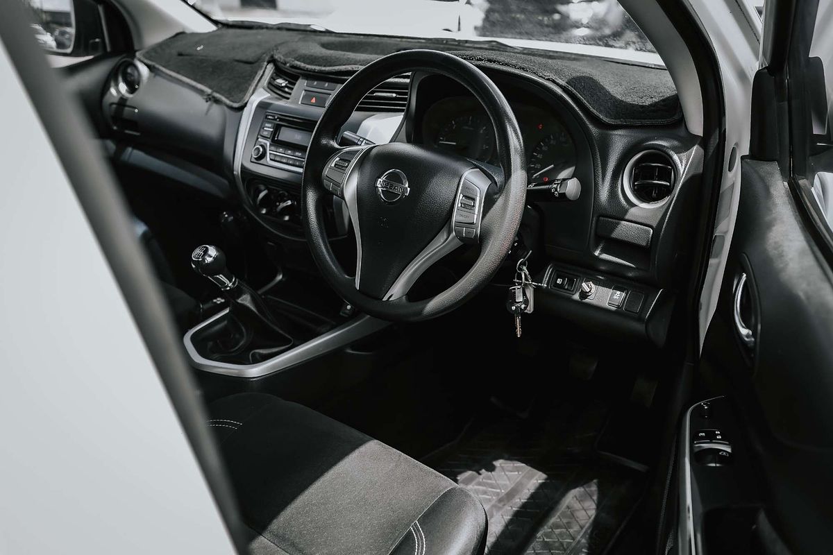 2018 Nissan Navara RX D23 Series 3 4X4