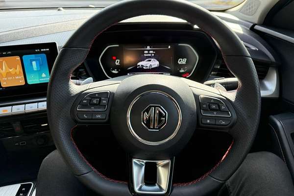 2024 MG MG5 Essence