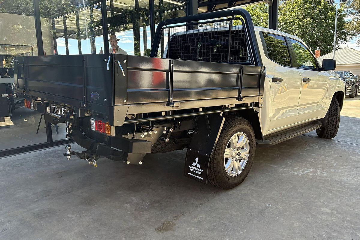 2024 Mitsubishi Triton GLX+ MV 4X4