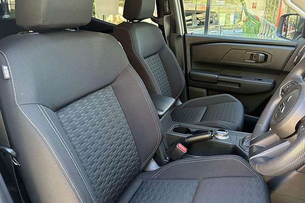 2024 Mitsubishi Triton GLX+ MV 4X4