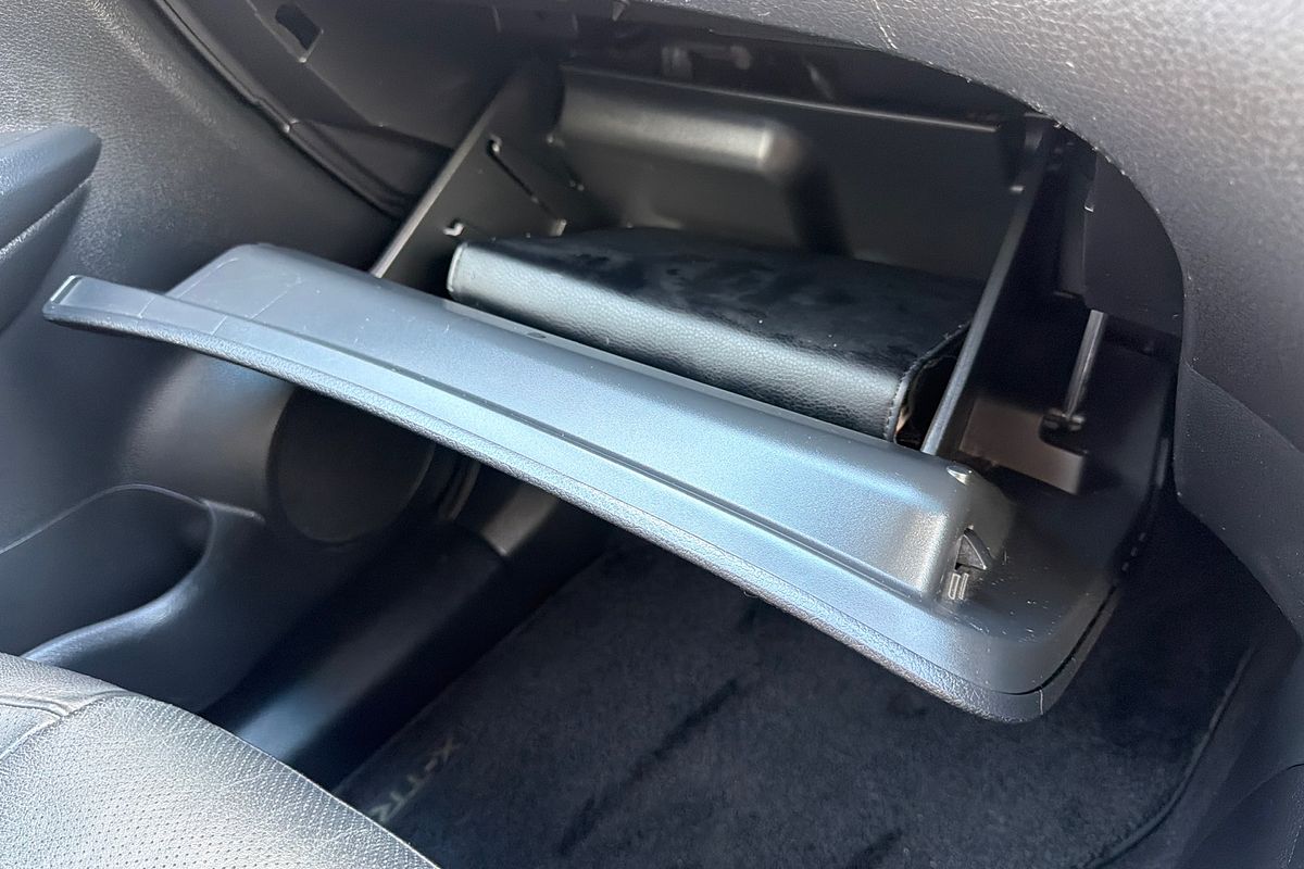 2019 Nissan X-TRAIL ST-L T32 Series II