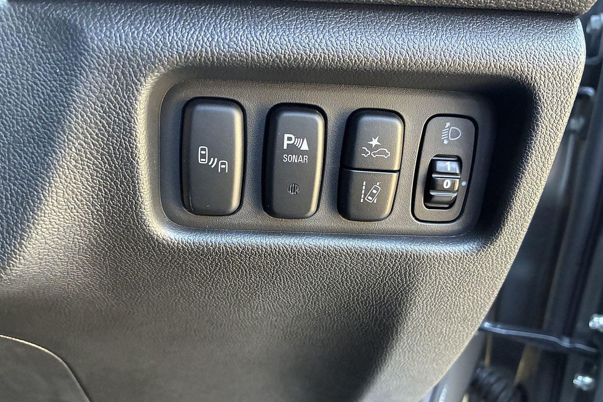 2025 Mitsubishi ASX LS XD