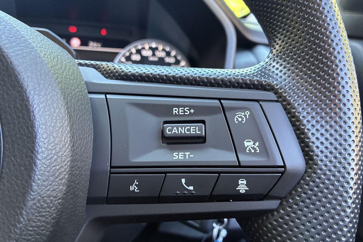 2024 Mitsubishi Triton GLX+ MV 4X4