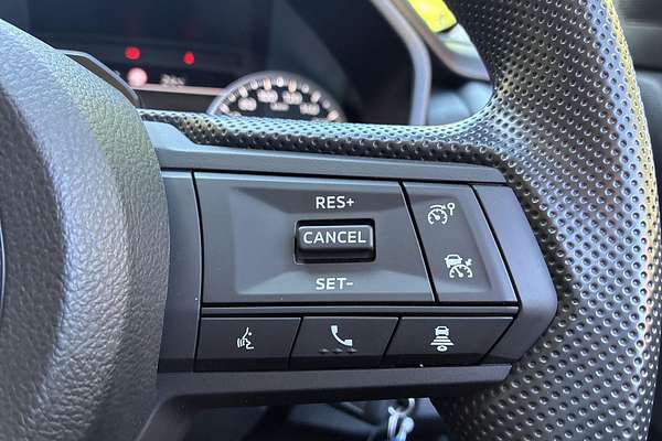 2024 Mitsubishi Triton GLX+ MV 4X4