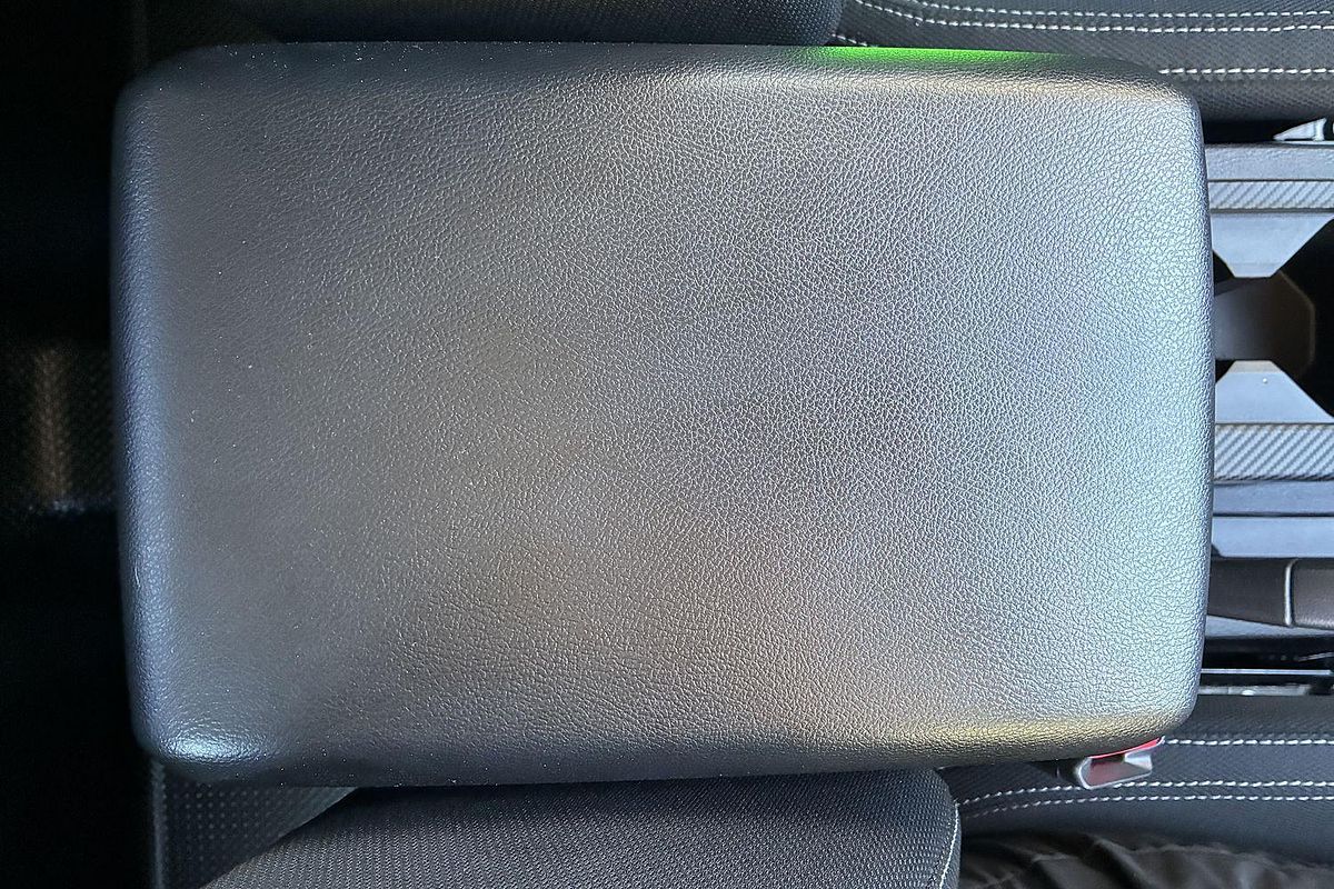 2024 Mitsubishi Triton GLX+ MV 4X4