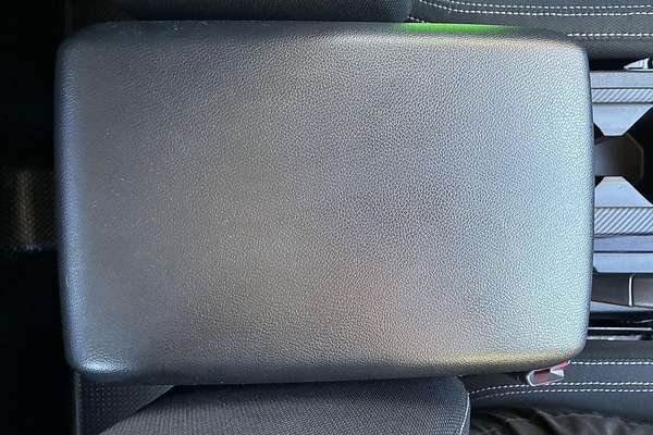 2024 Mitsubishi Triton GLX+ MV 4X4