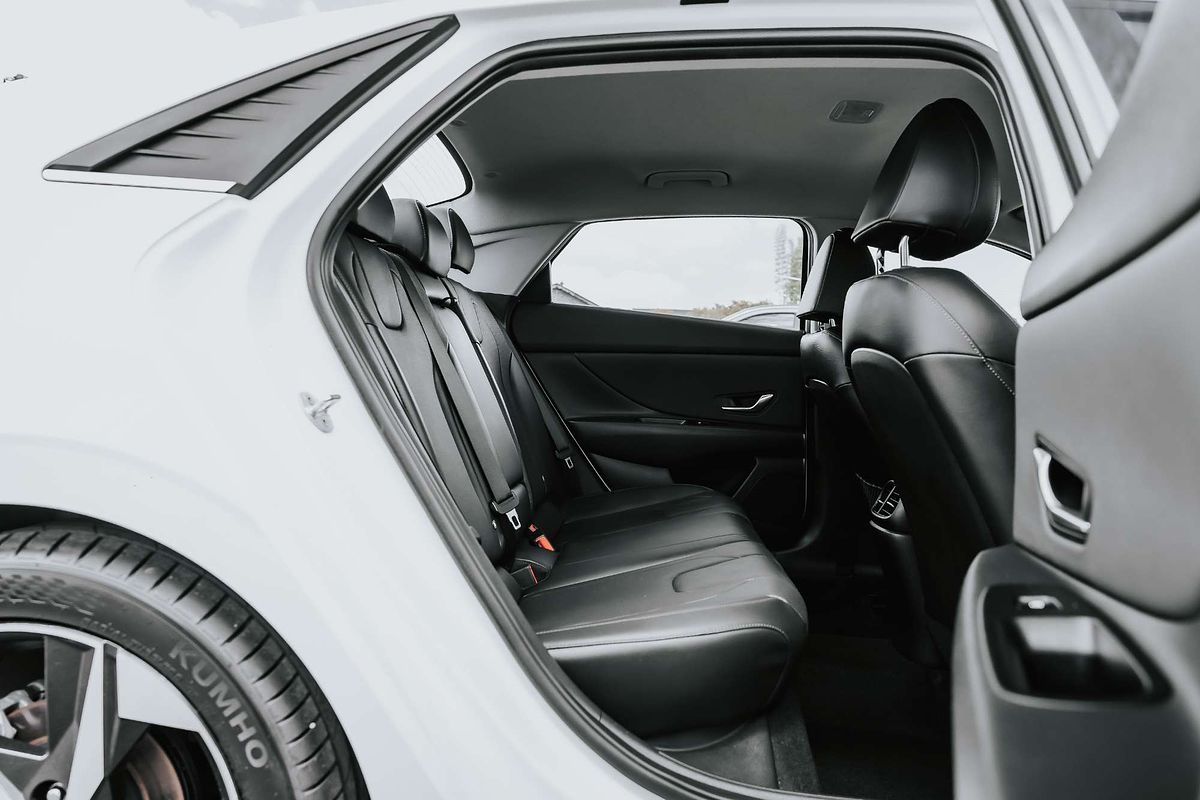 2020 Hyundai i30 Active CN7.V1